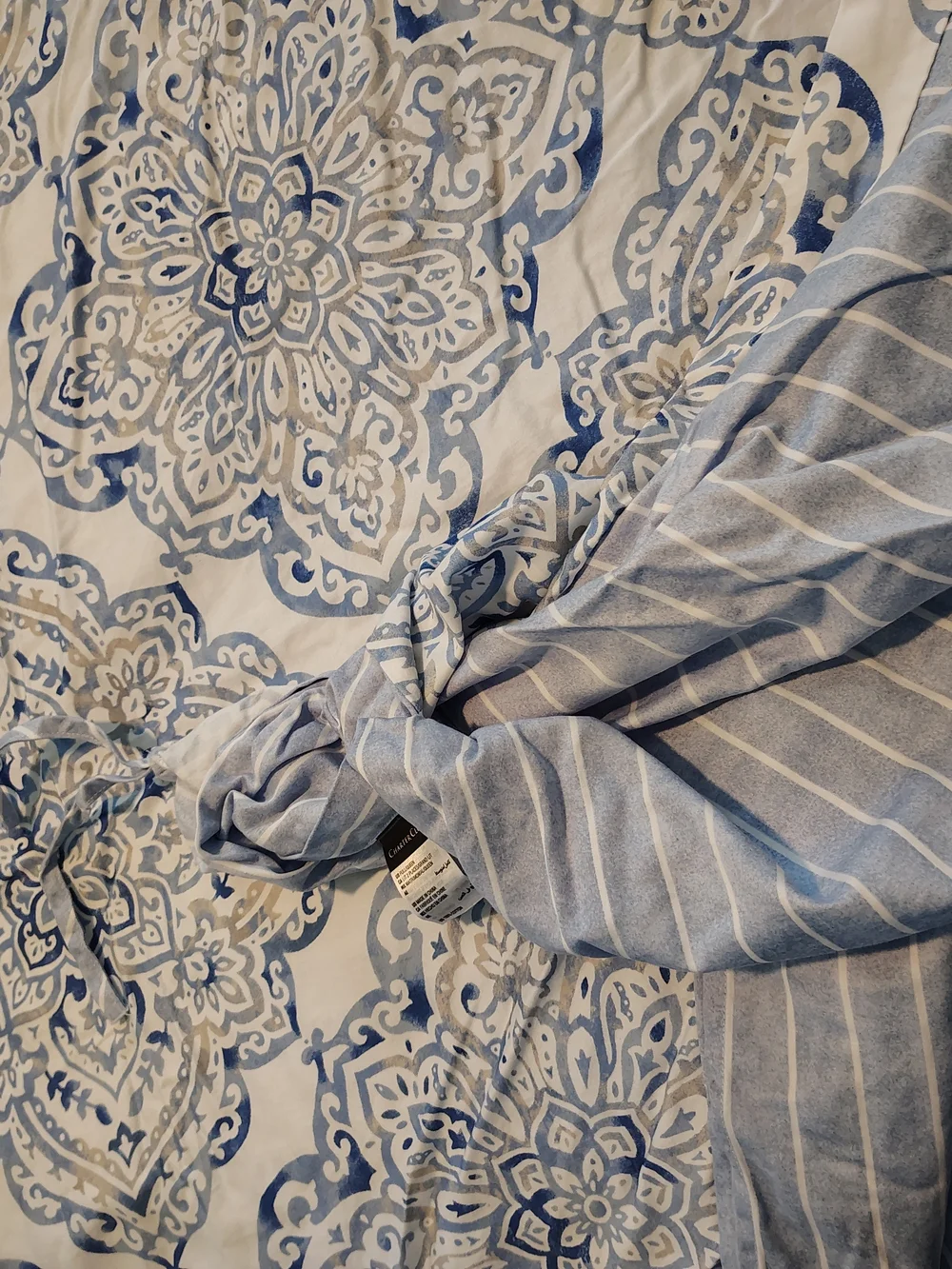 Charter Club Queen Duvet Cover with 2 Pillow Shams